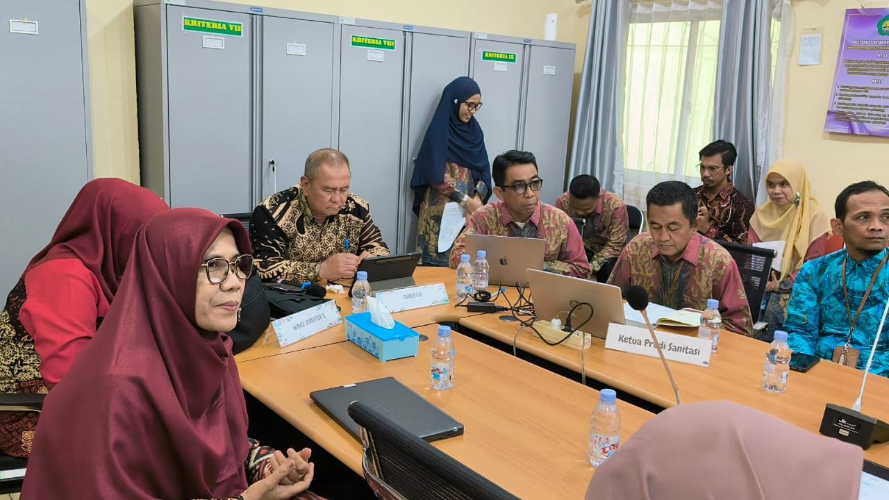 Poltekkes Kemenkes Palembang Laksanakan Monitoring Dan Evaluasi Akreditasi Prodi Sanitasi Tahun 2025 (2)