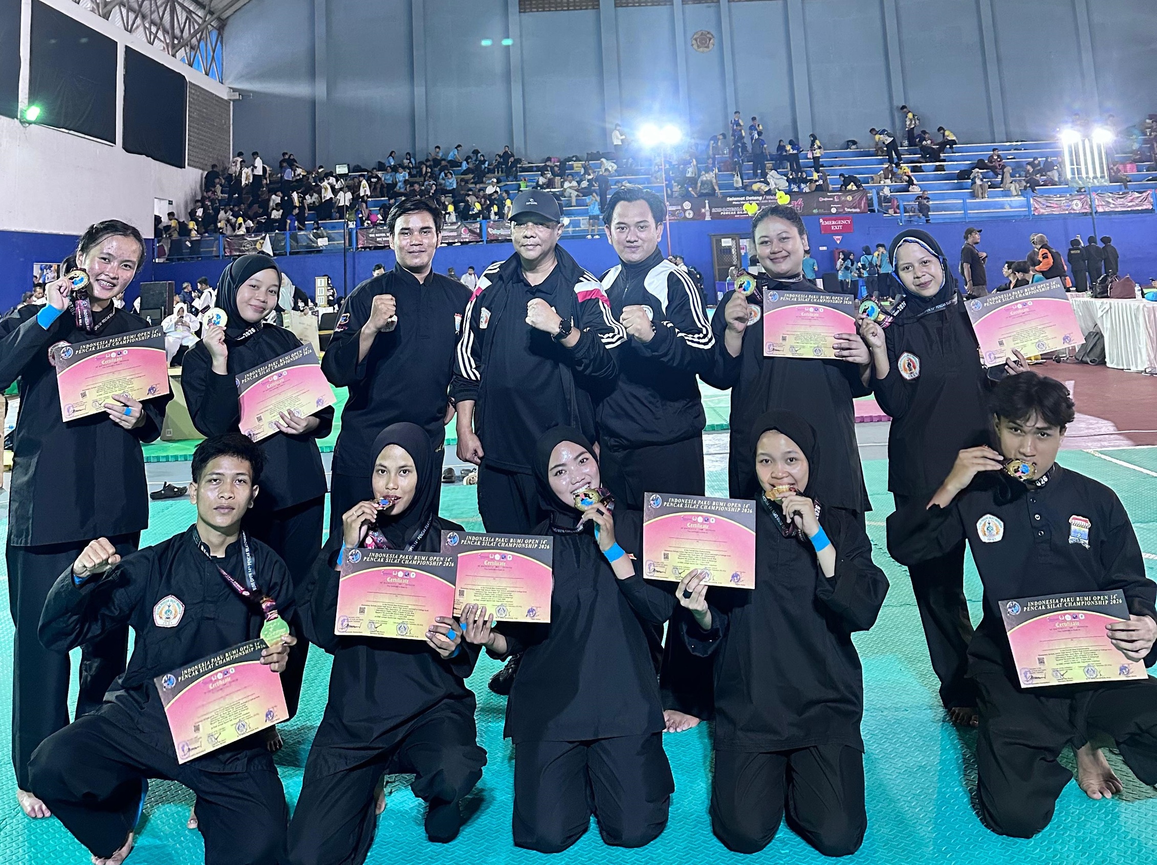 Semangat Juang Tanpa Batas: UKM Pencak Silat Poltekkes Kemenkes Palembang Ukir Prestasi Gemilang di Ajang Internasional